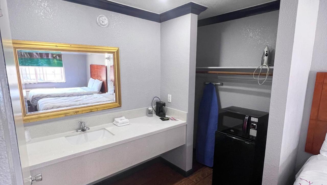 Anchorage Inn Lakeport Ngoại thất bức ảnh